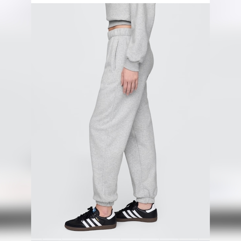 GAP Heather Gray Joggers High Rise VintageSoft Relaxed Joggers Sz: Petite XSmall